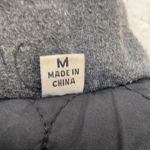 Levi’s Strauss & Co. Jacket size Medium - Picture 16 of 17